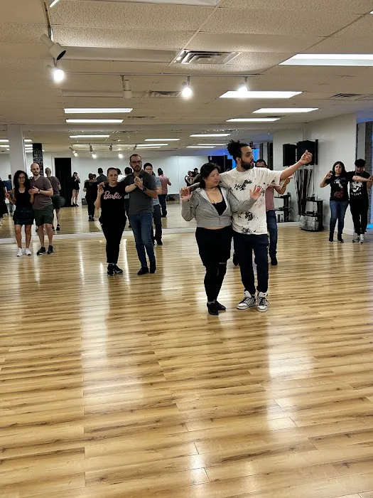 Alpha Midway Dance Studio Picture 1