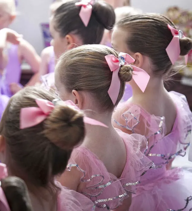 Dancing Angels Christian Dance Picture 1