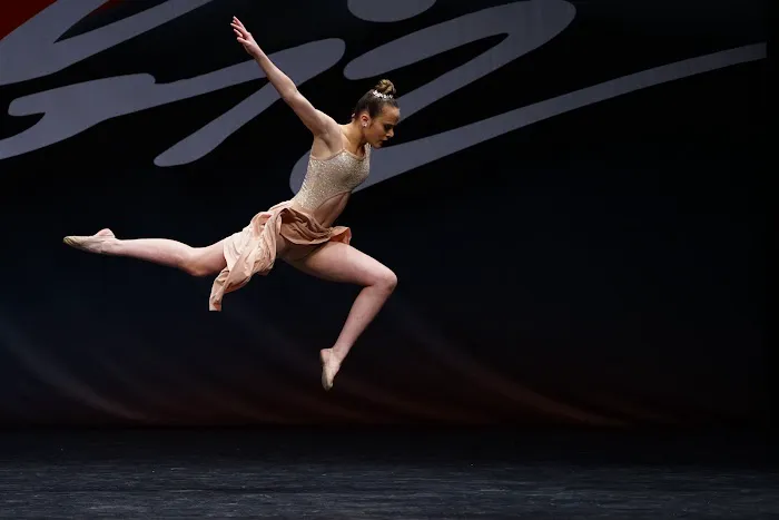 Apex Dance & Performing Arts Picture 1