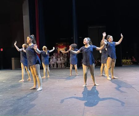 3-D DANCE