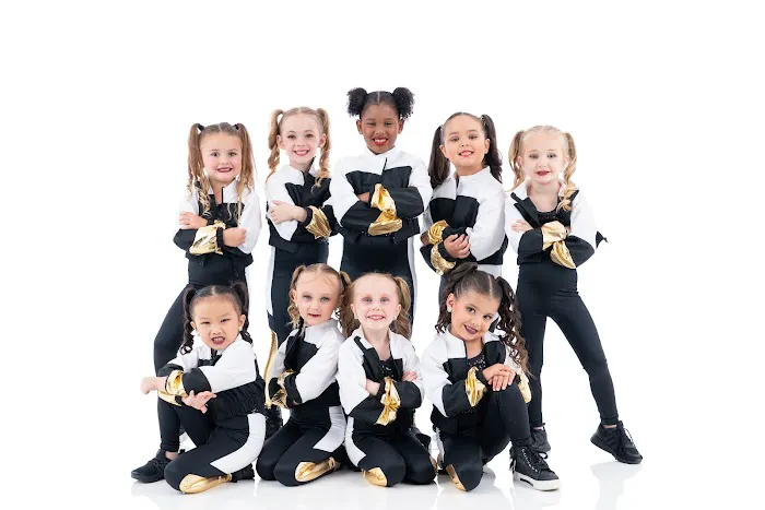 The Young Company Dance Picture 9
