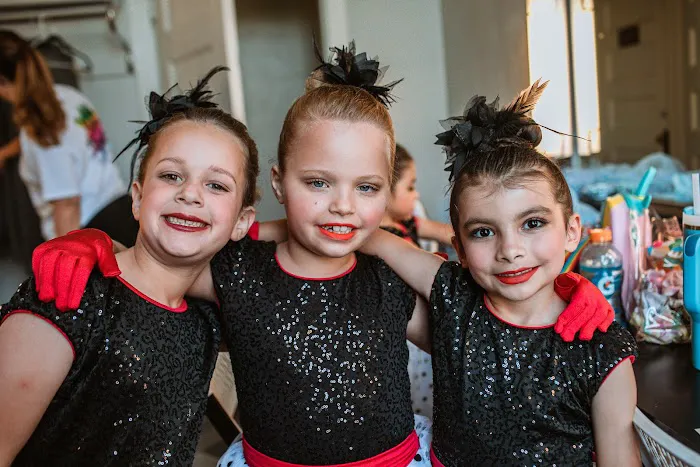 Arabesque Studio of the Dance Picture 3