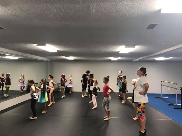 Studio 6:14 Dance Picture 6