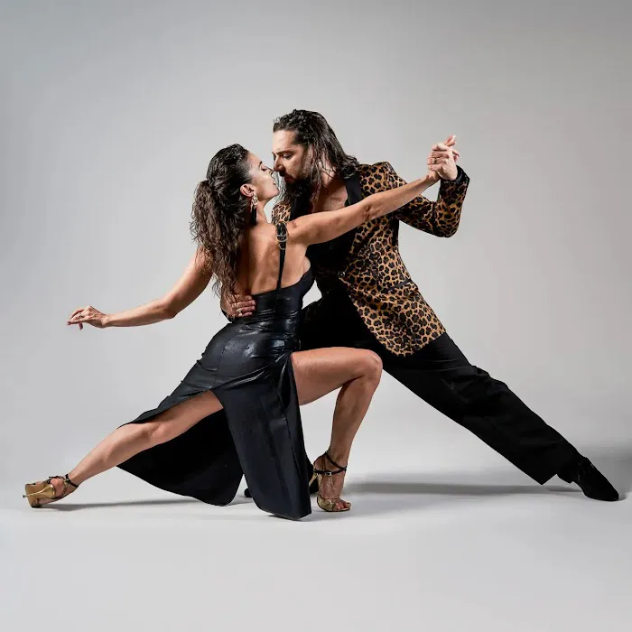 Argentine Tango in Dallas - Classes and Milonga Picture 10