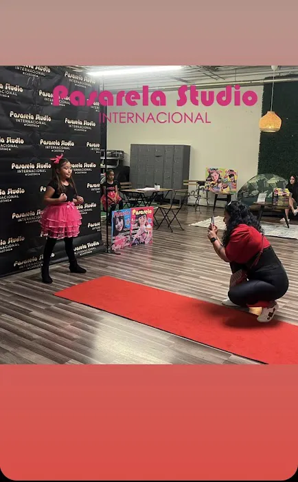 Pasarela Studio Internacional Picture 5
