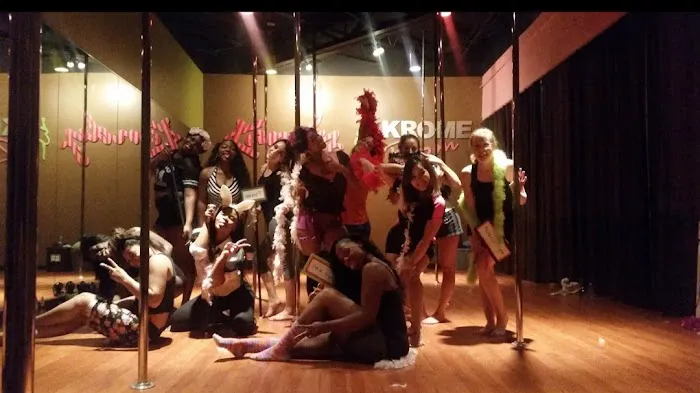 Pole Parties & More with Toy Picture 2