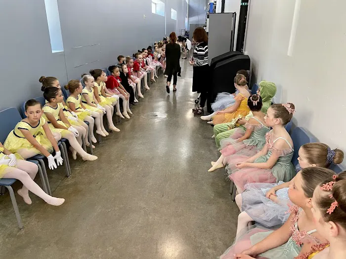 Royale Ballet Dance Academy Picture 1