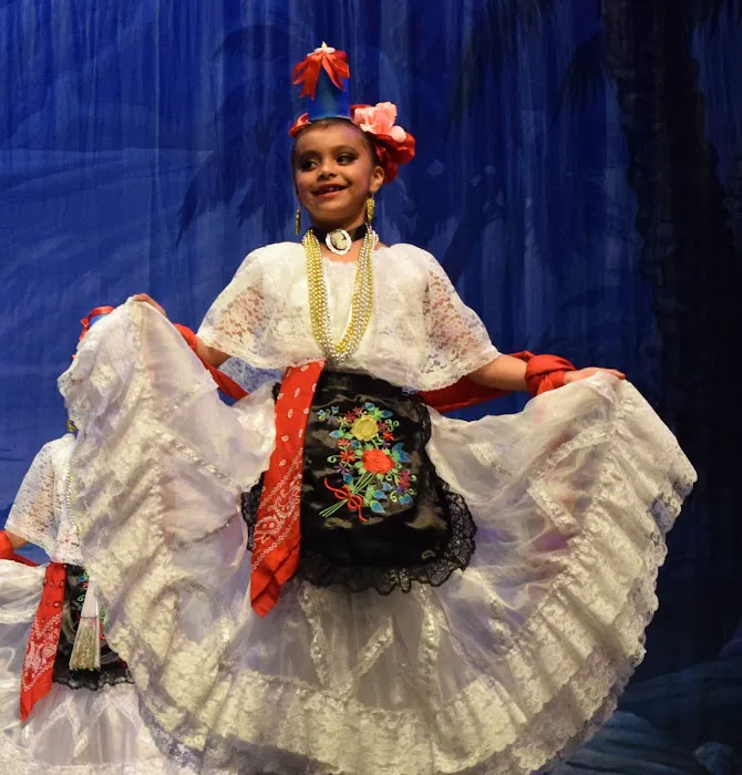 Mexico 2000 Ballet Folklorico & Dance Center Picture 10