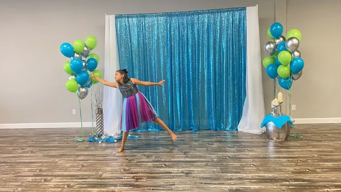 Milaana Dance Plano Picture 2