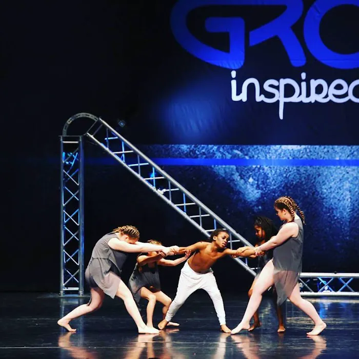 N'ertia Dance Company Picture 2