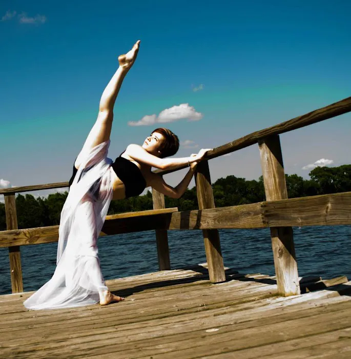 N'ertia Dance Company Picture 7