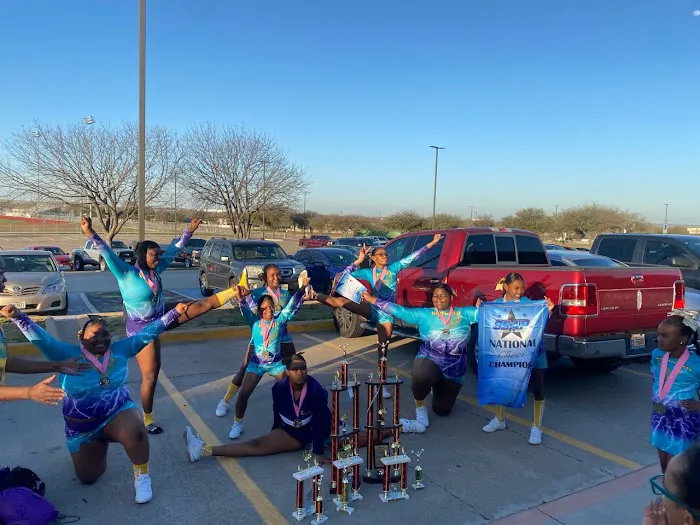 Untamed Dance & Cheer Team Picture 1