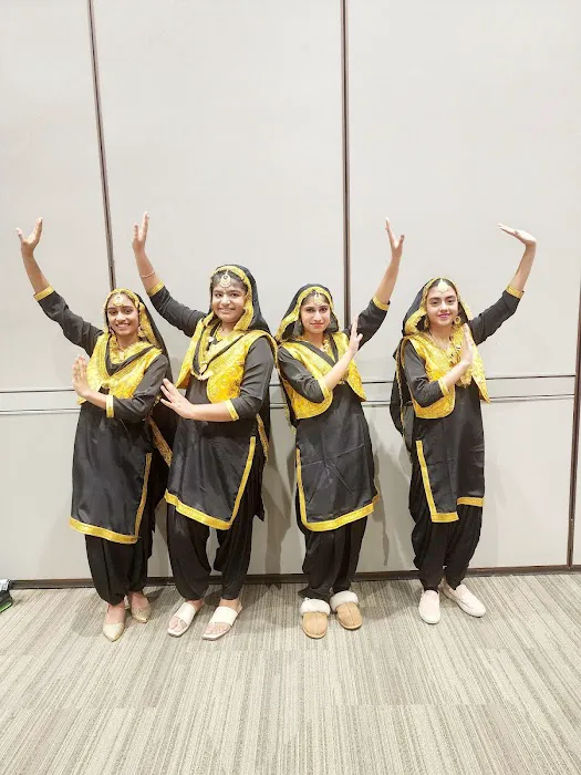 Mastee Dance School #masteebhangrabyguneet Picture 7