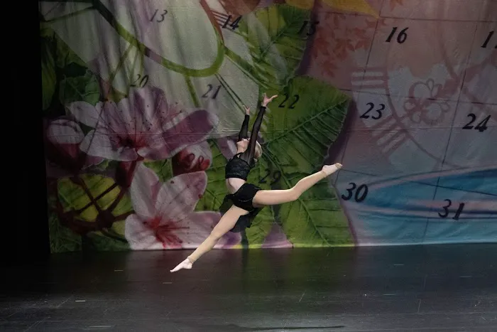 Studio 16 Dance Center by Karie Horton Picture 9
