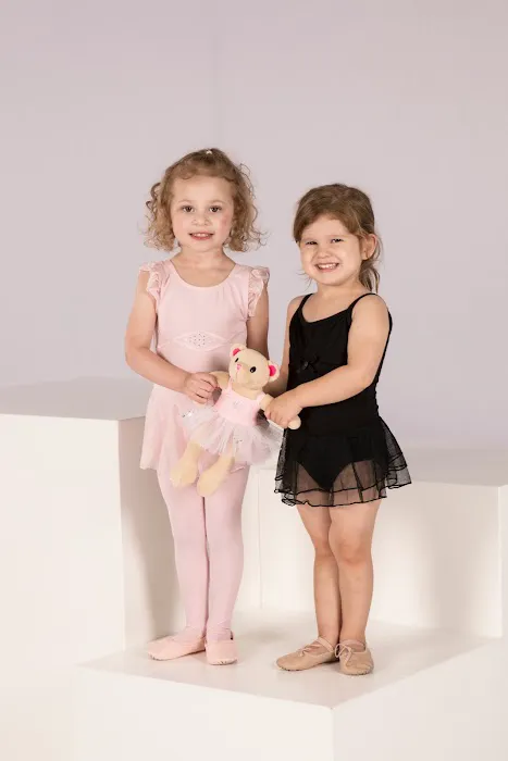 Red Door Dance Academy Picture 4