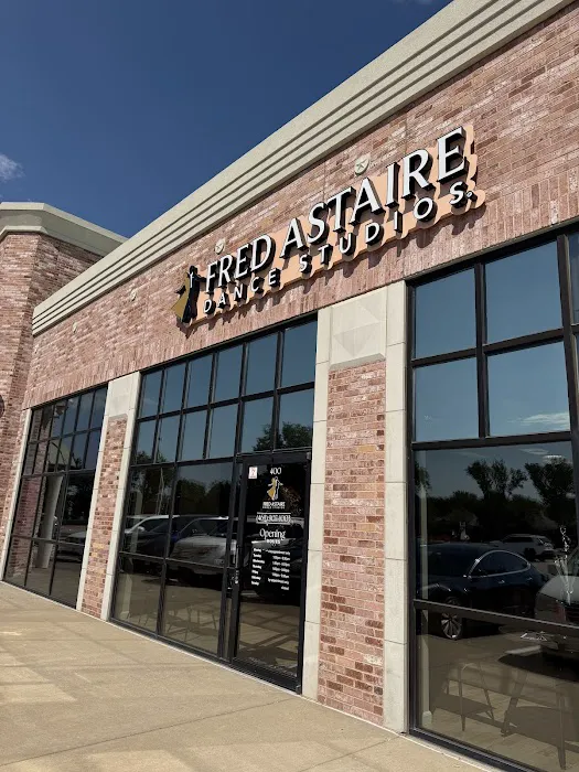 Fred Astaire Dance Studios Picture 1