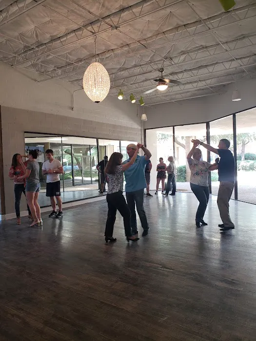 Fred Astaire Dance Studios Picture 5