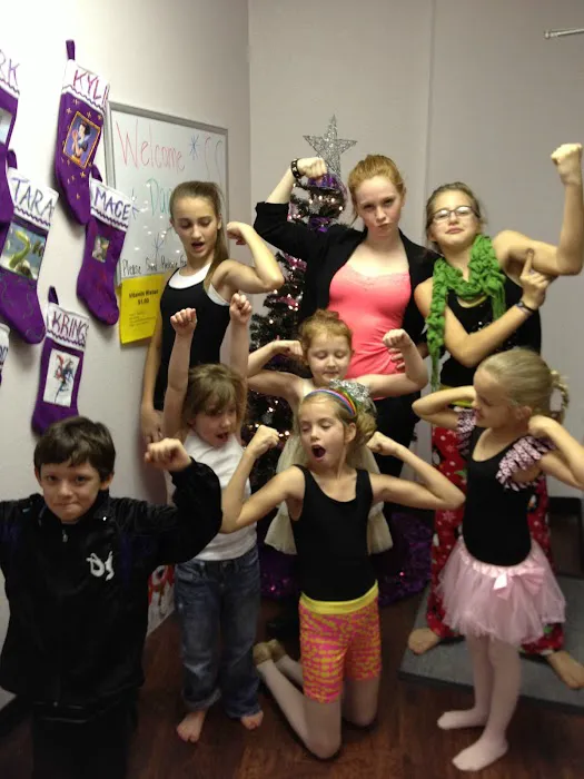 Dancer Strong Academy Picture 8