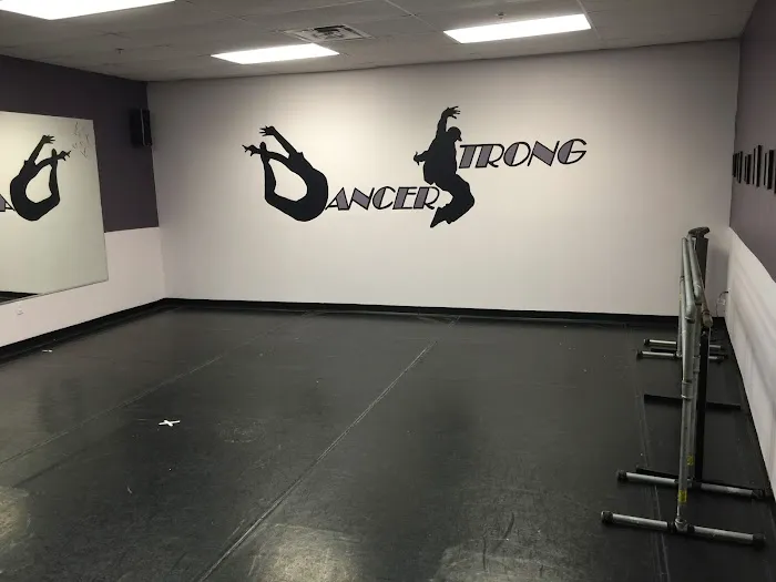 Dancer Strong Academy Picture 4