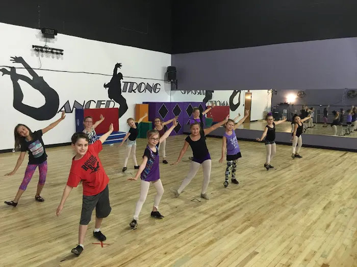 Dancer Strong Academy Picture 6