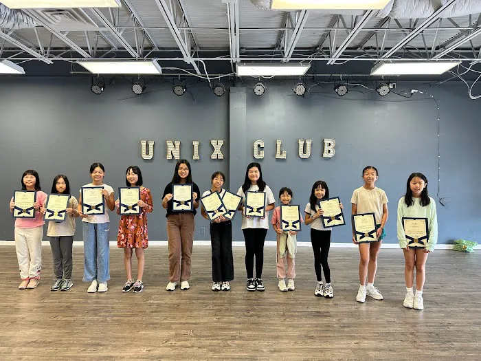 Unix Dance Club Picture 9