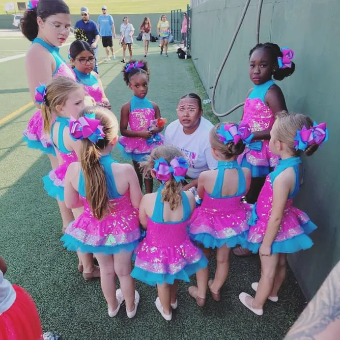 Little Hearts Dance Picture 3