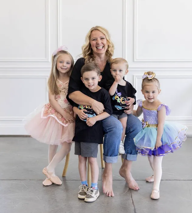 Susan's Studio-Dance & Fitness Inc. Picture 1