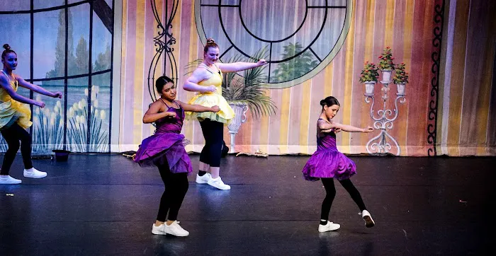 Lawton Ballet Theatre Picture 9
