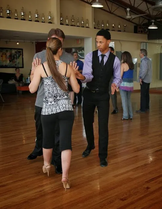Arthur Murray Dance Studio of Dallas Picture 9