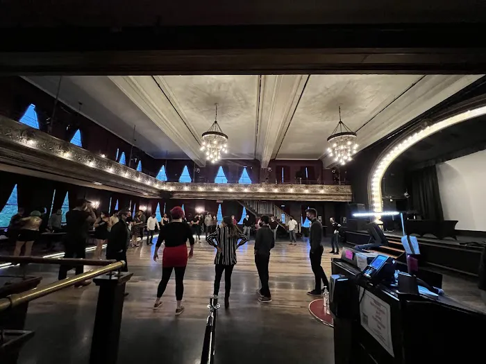 Century Ballroom Picture 3