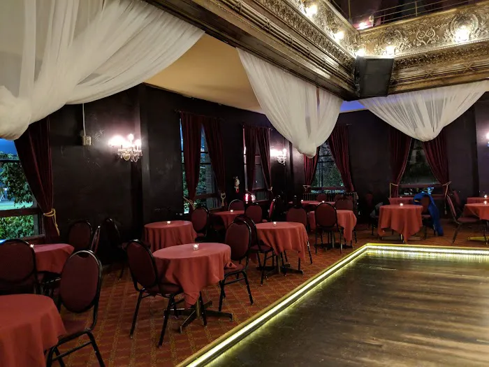 Century Ballroom Picture 6