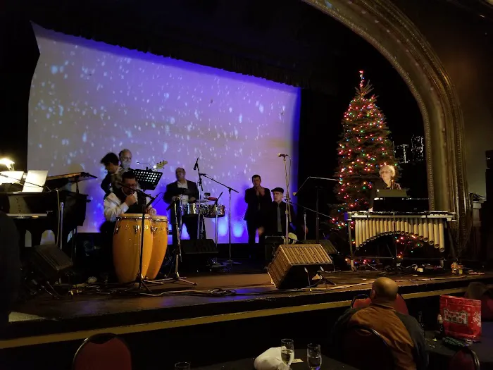 Century Ballroom Picture 8