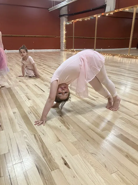 Darrah Blanton Dance: a children's dance studio Picture 2