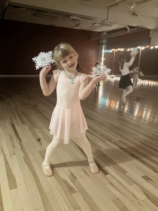 Darrah Blanton Dance: a children's dance studio Picture 3