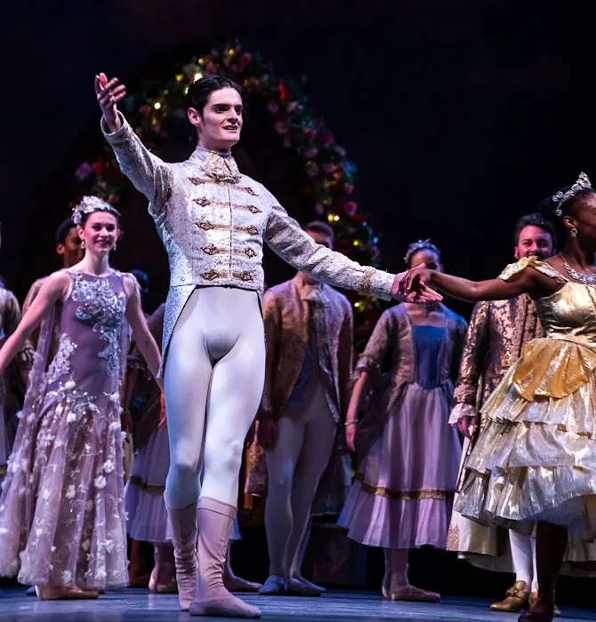 Pacific Northwest Ballet Picture 10