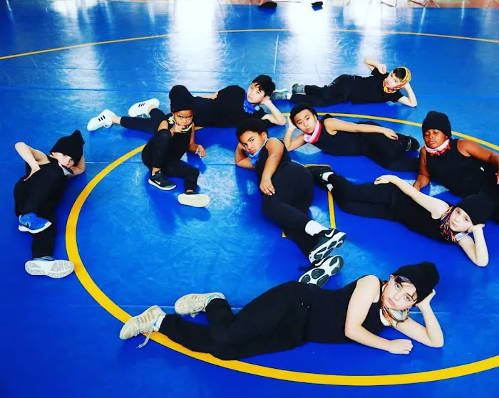 D & G Dance Company Picture 5