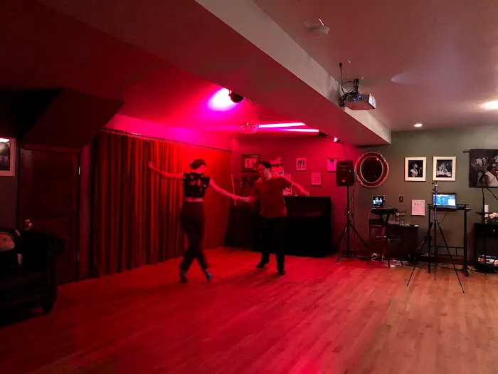Lowdown Ballroom Picture 3