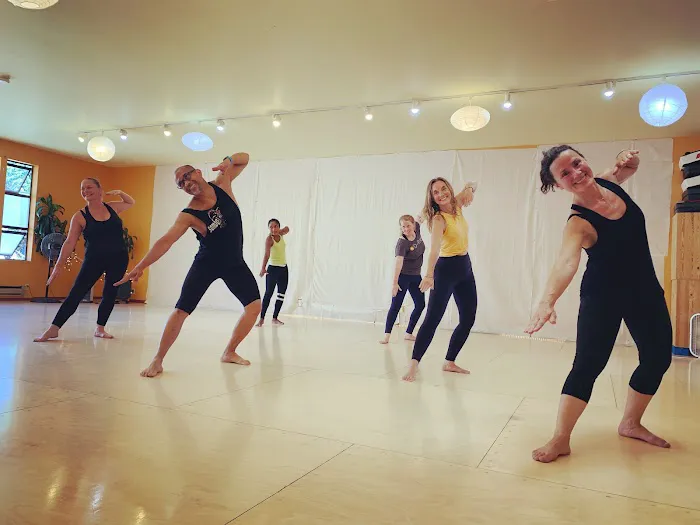 Brasil In Motion/Balance Studio Picture 6