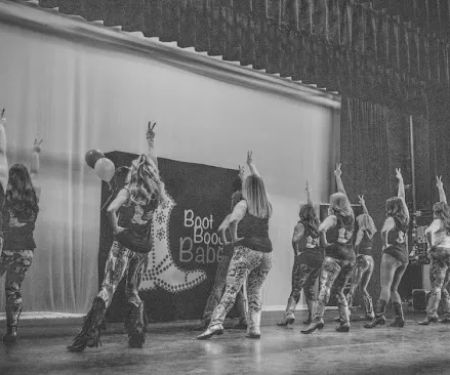 DEANNA LEE DANCE LLC