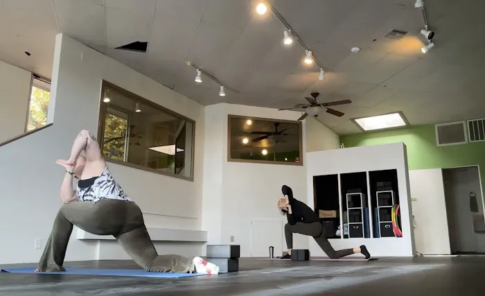 Thrive Dance Connection Picture 1