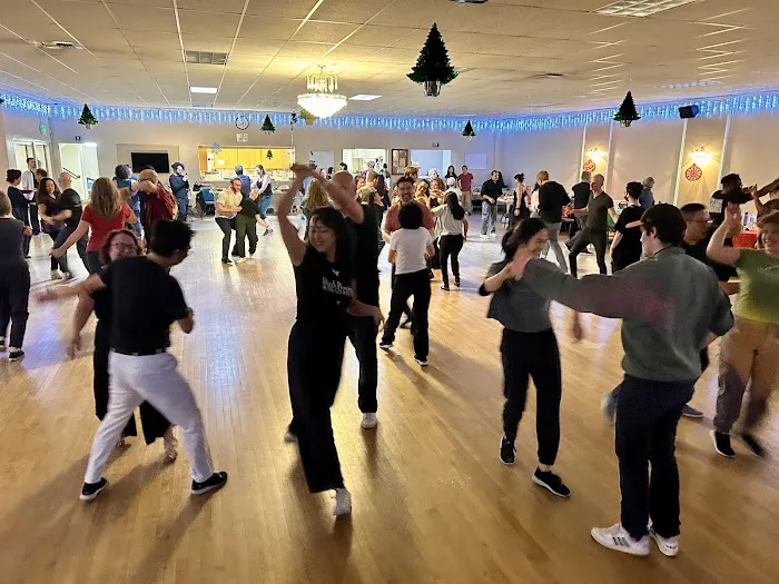 Seattle Swing Dance Club Picture 2