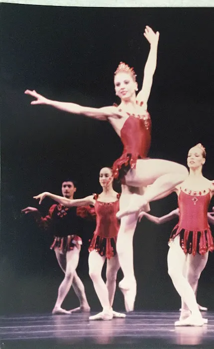 Julie Tobiason Picture 4