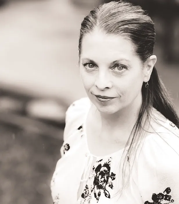 Julie Tobiason Picture 7