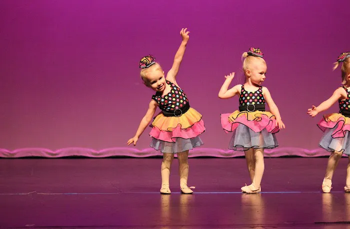 Blue Dog Dance Picture 6