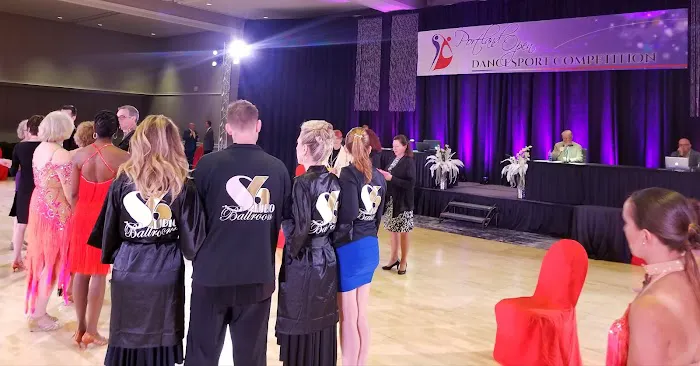 Studio 6 Ballroom Picture 5