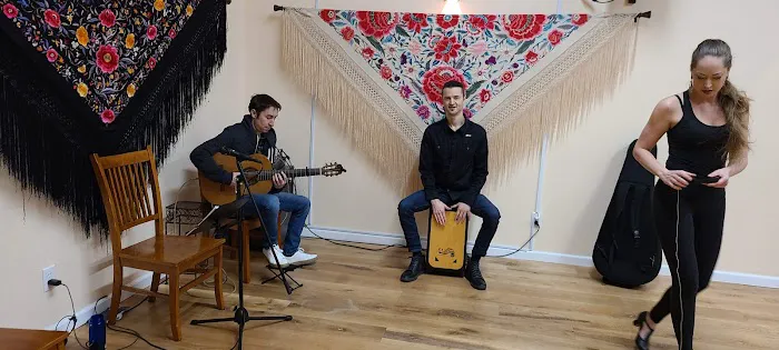 Flamenco Haven Picture 4