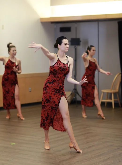 FeiTian Dancing Academy Picture 7