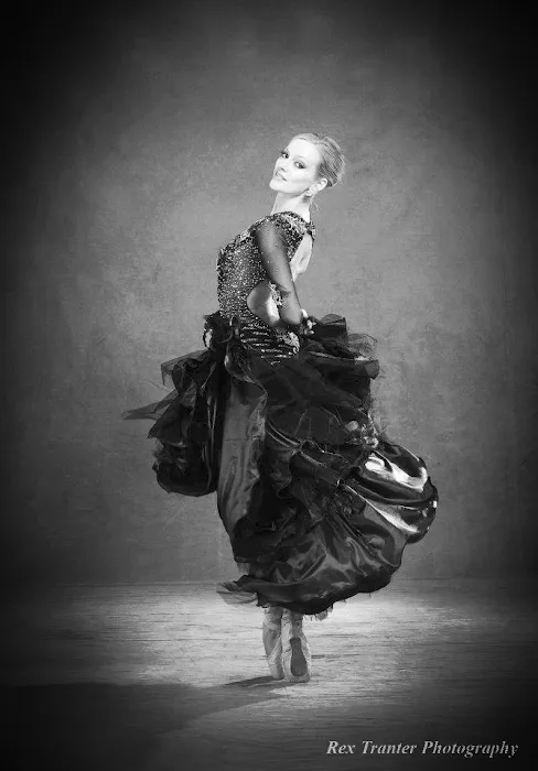 BrianJollyDance Picture 6