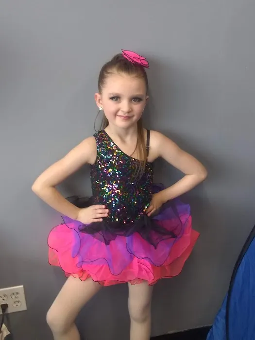 Illusion Dance Academy Picture 4