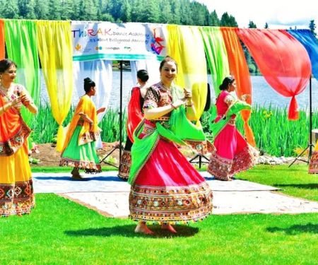 Thirak Dance Academy